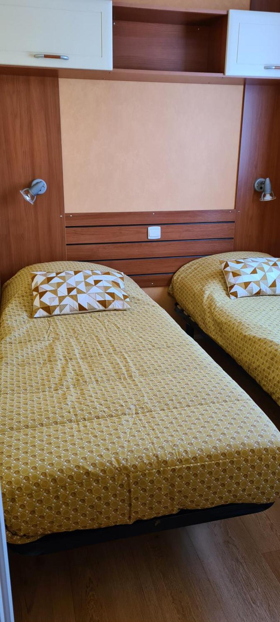 Gite Et Mobile Home La Gloriette Proche Futuroscope Neuville-du-Poitou 外观 照片